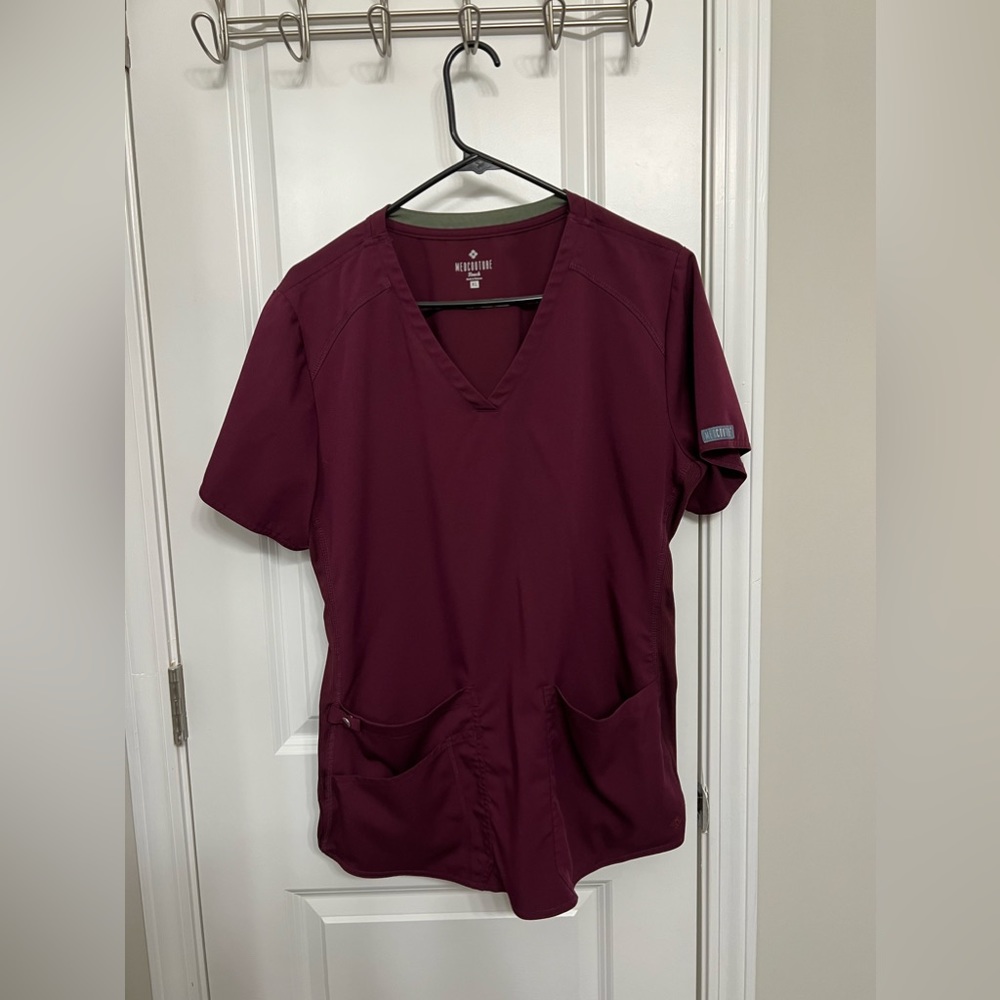 MedCouture Wine Scrub Top, XL